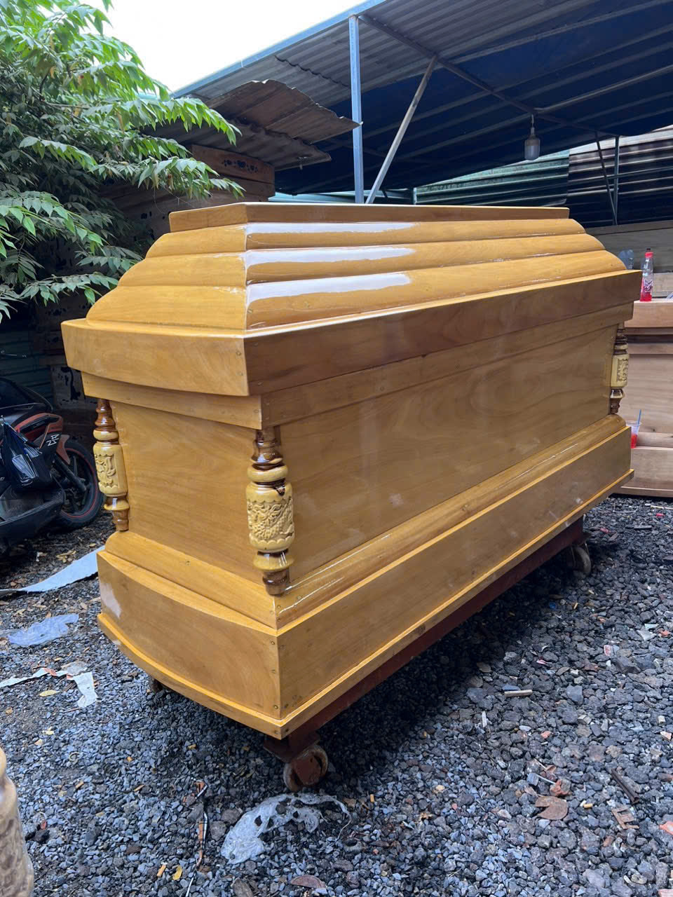 quan tài địa táng